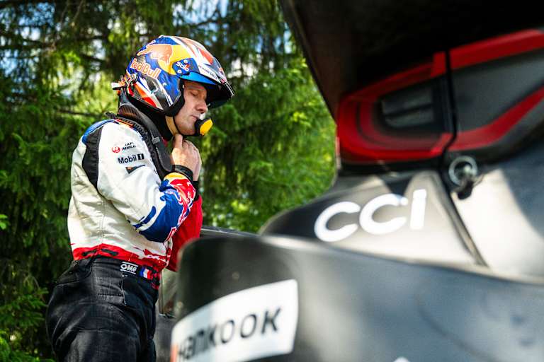 Sebastien Ogier vor dem spektakulären Zwischenfall