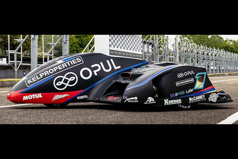 Das dreirädrige Geschoss der Brüder Crowe für die TT 2026