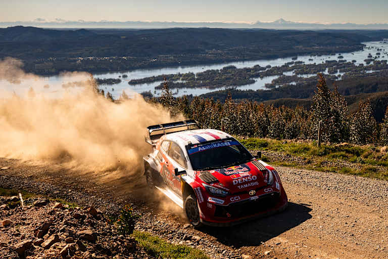 Sebastien Ogier auf Fahrt zu Platz zwei