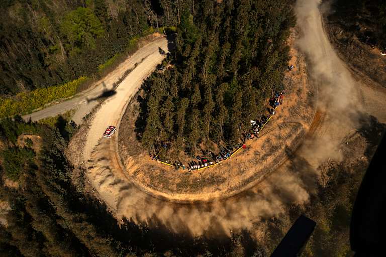 Kreisverkehr: Lancia-Pilot Yohan Rossel gewinnt die WRC2-Wertung