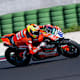 Entwicklungshelfer Philipp Öttl: Über diesen Einsatz freut sich auch Ducati